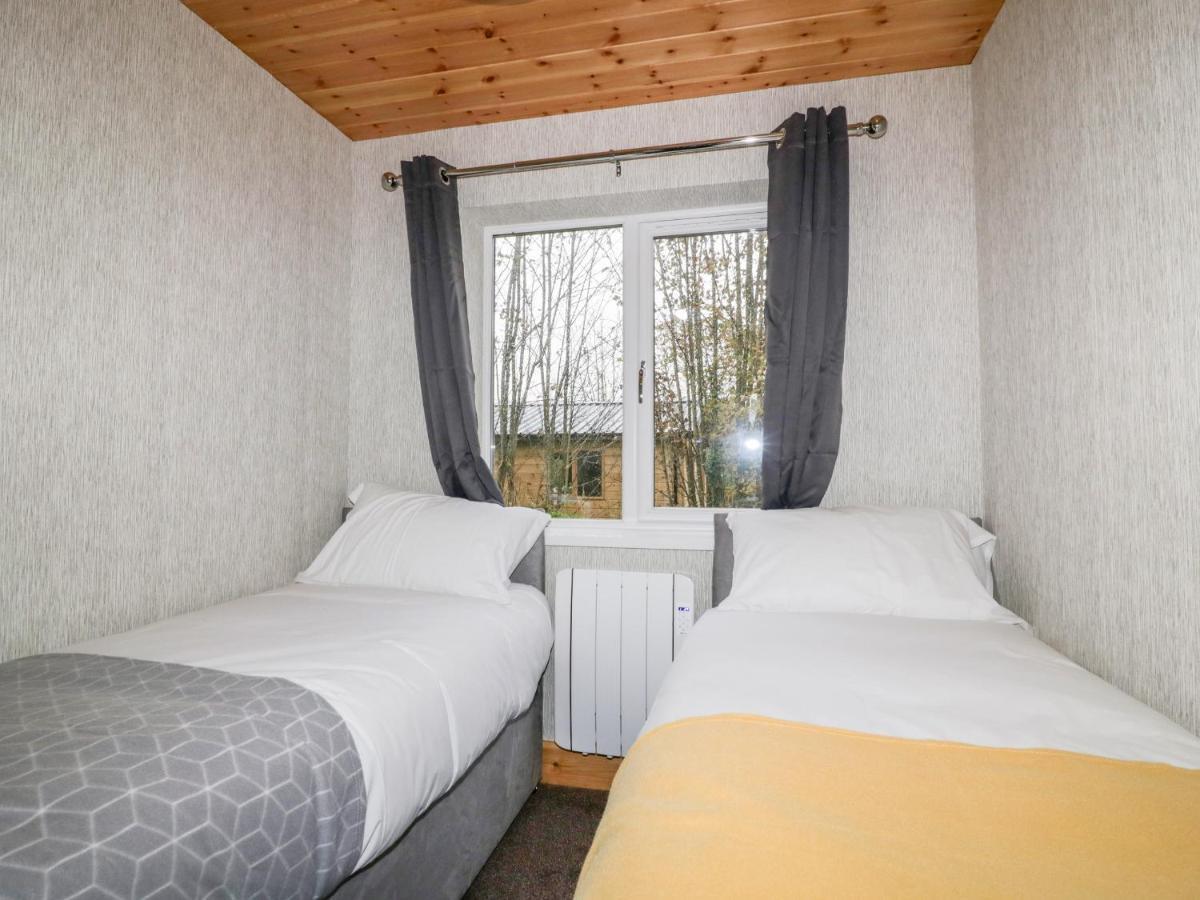 Lodge Three Truro Eksteriør billede